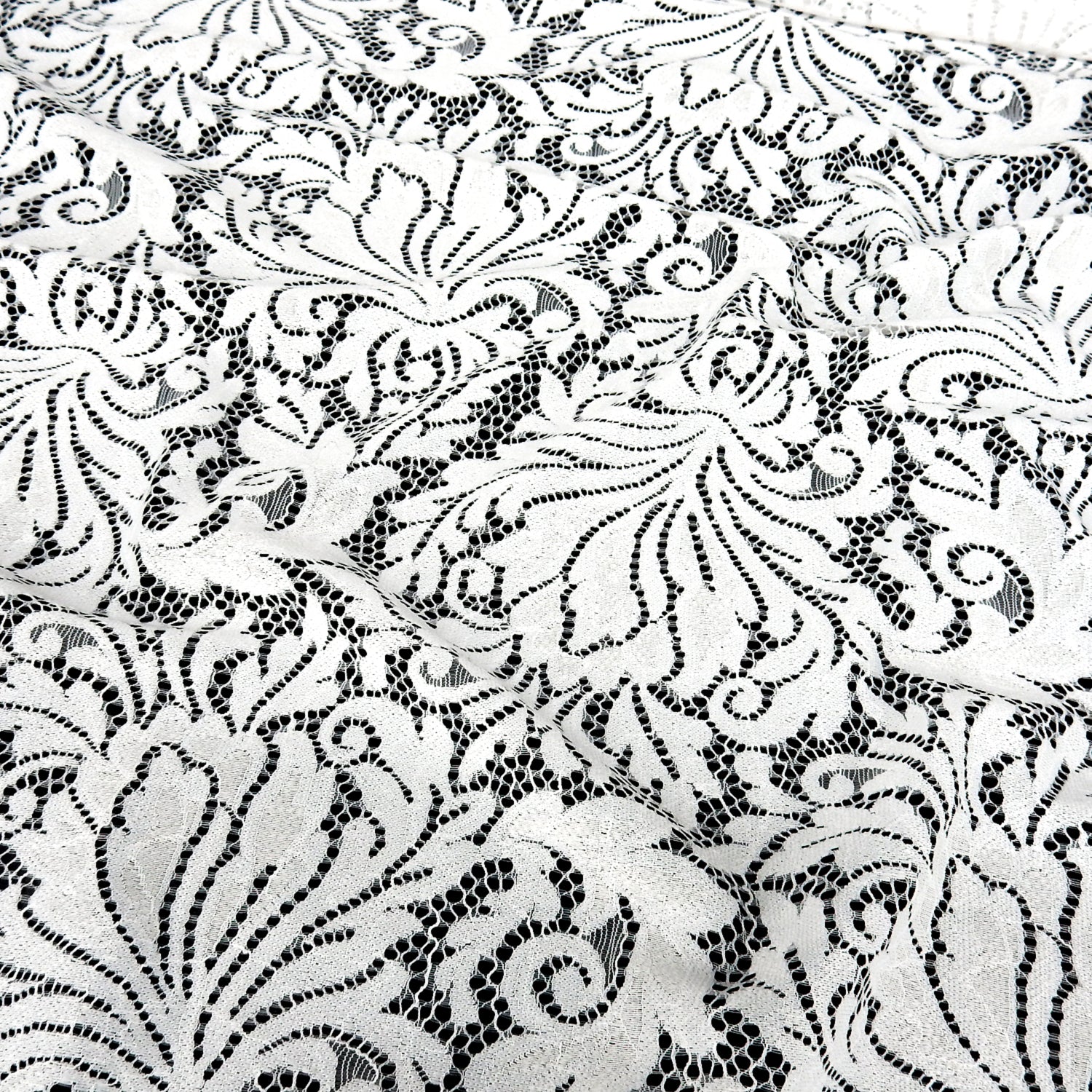 Double Scalloped Eyelash Border Klauber Lace Fabric 3570 Ivory