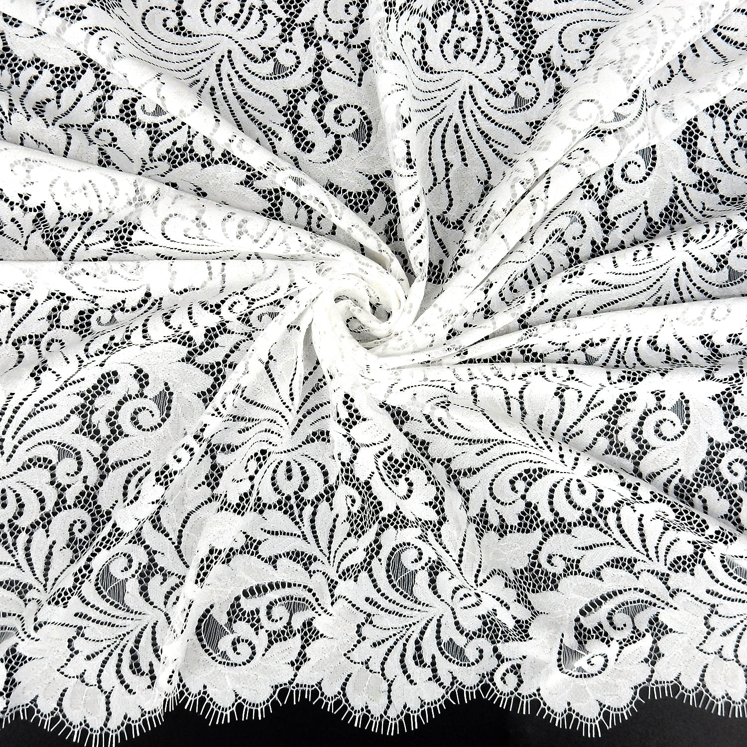 Double Scalloped Eyelash Border Klauber Lace Fabric 3570 Ivory