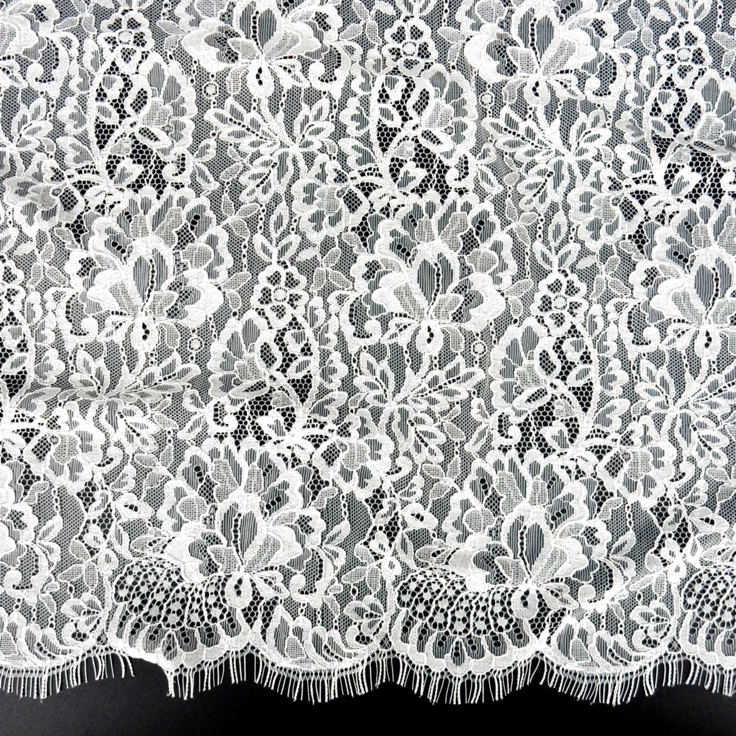 Double Scalloped Eyelash Border Klauber Lace Fabric 4000 Off White