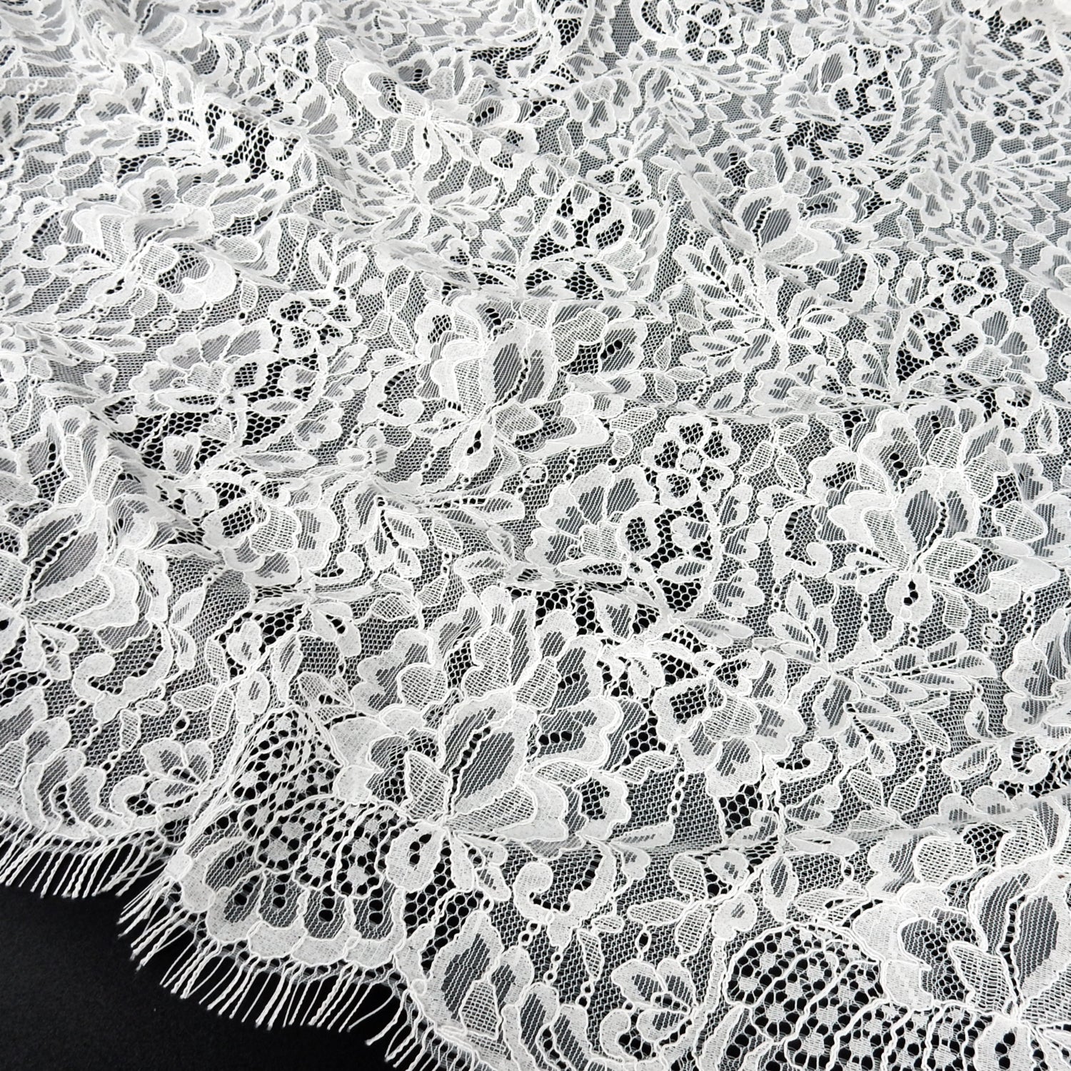 Double Scalloped Eyelash Border Klauber Lace Fabric 4000 Off White