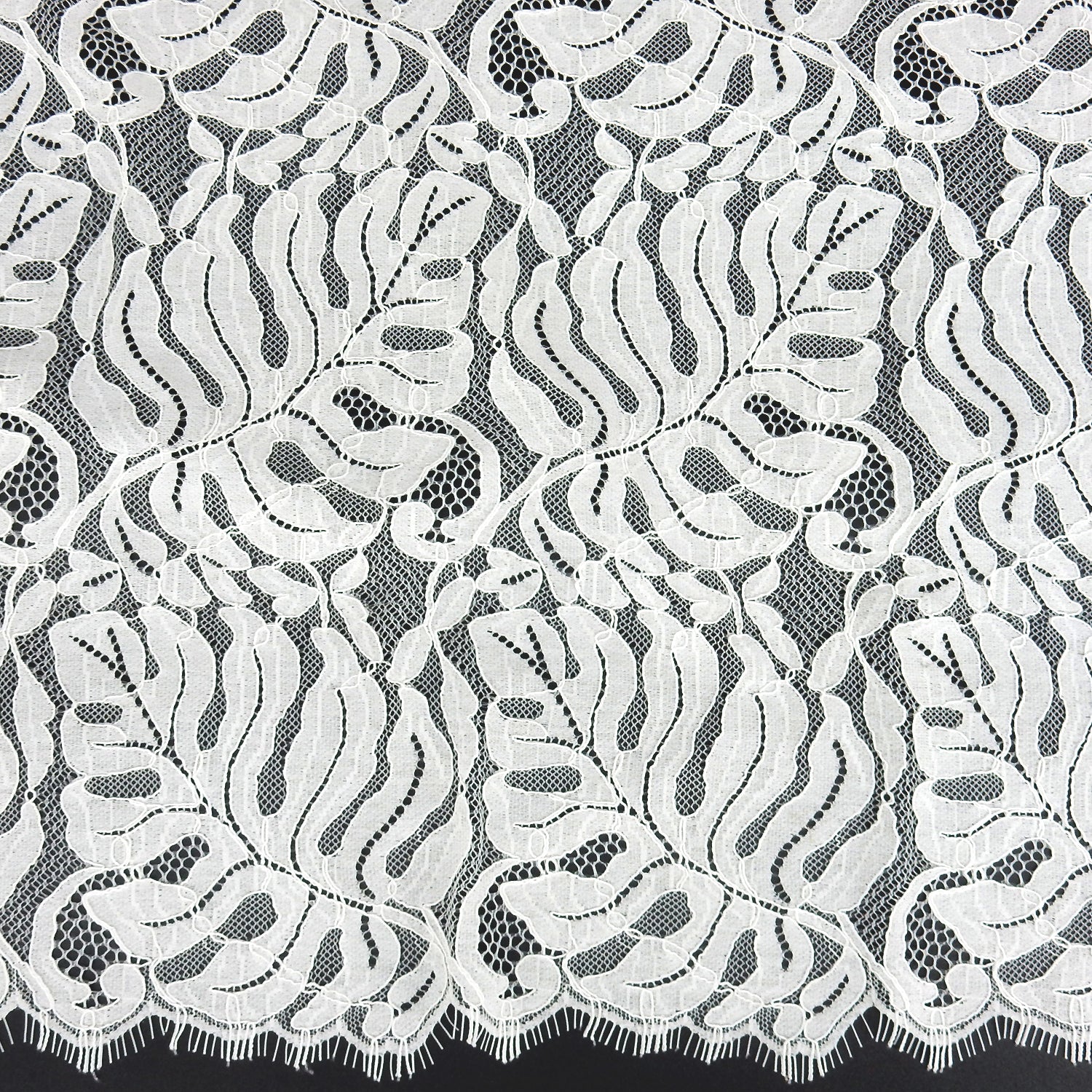 Double Scalloped Eyelash Border Klauber Lace Fabric 4080 Ivory