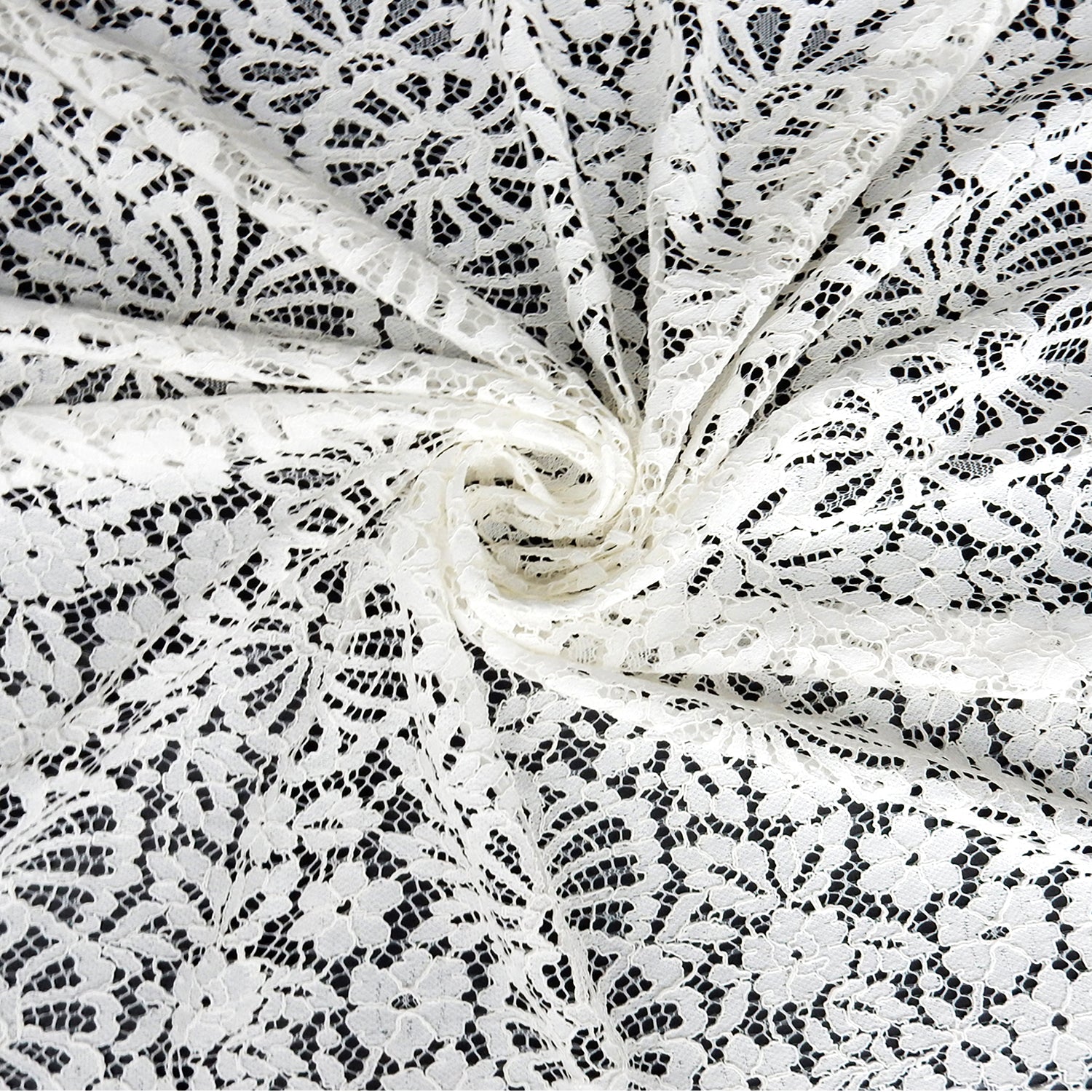 Double Scalloped Eyelash Border Klauber Lace Fabric 4095 Ivory