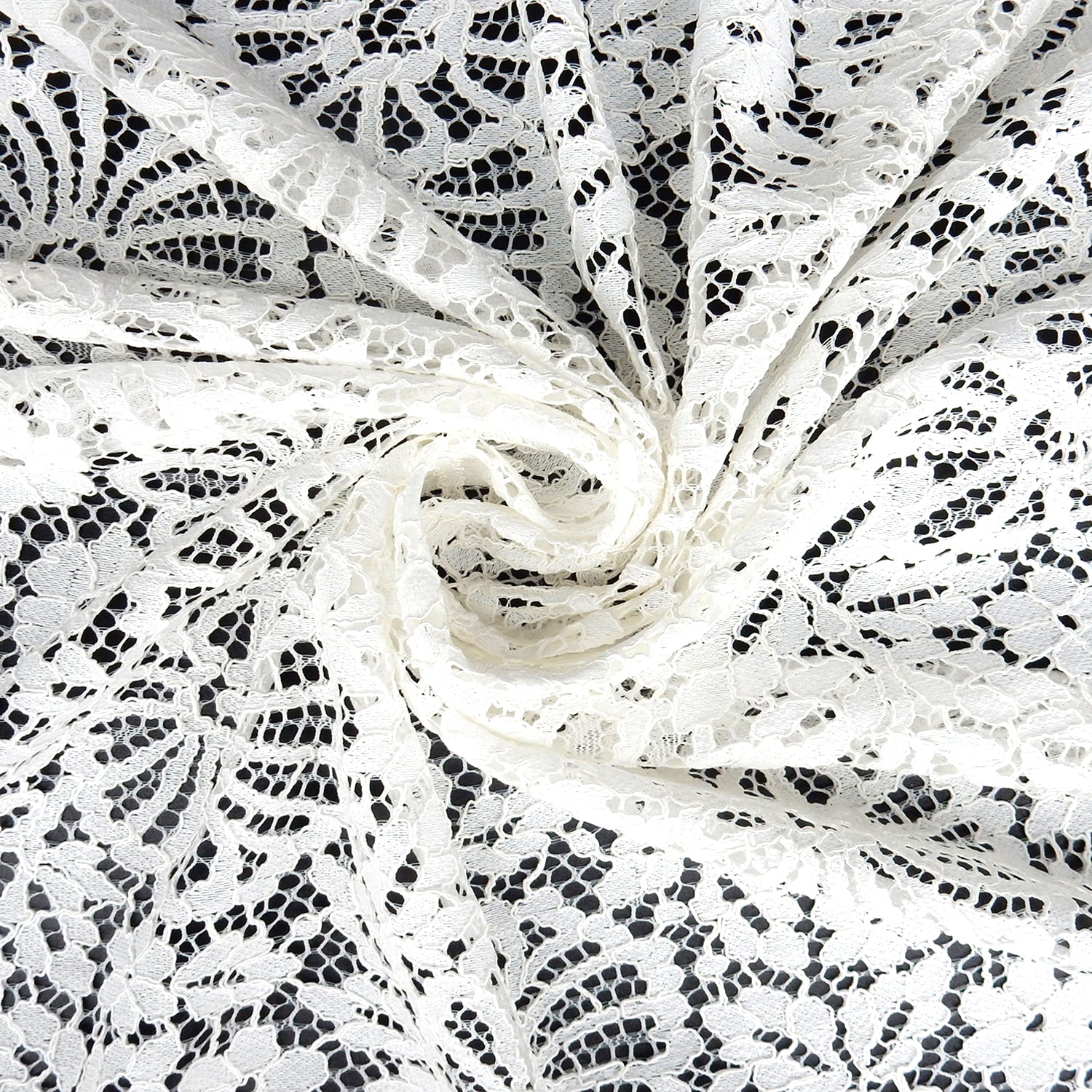 Double Scalloped Eyelash Border Klauber Lace Fabric 4095 Ivory