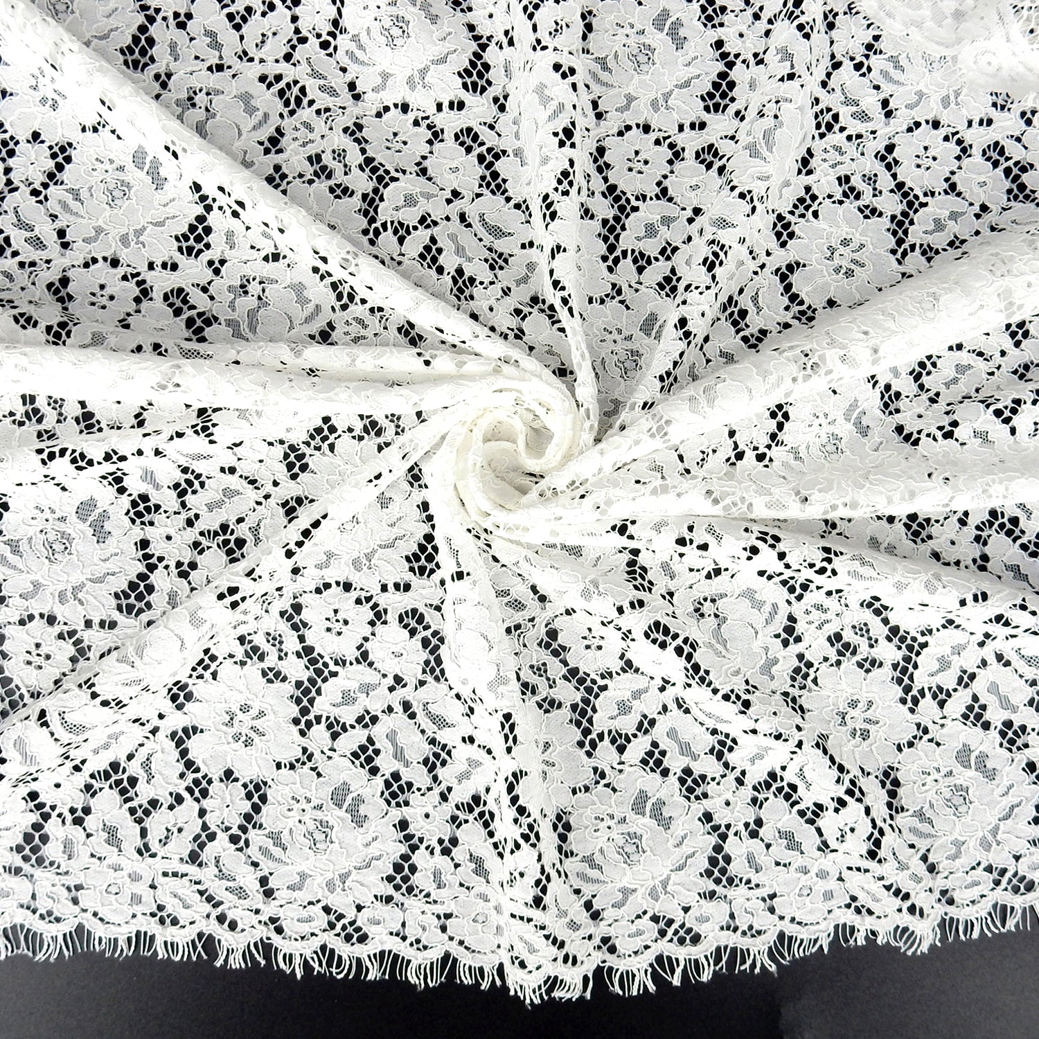 Double Scalloped Eyelash Border Klauber Lace Fabric 911177 Ivory