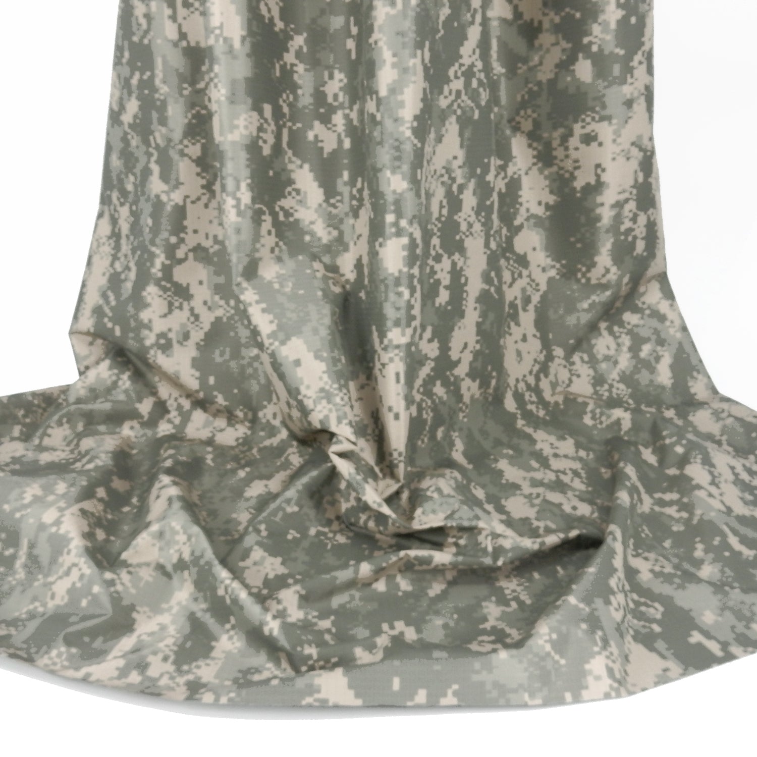 U.S. Army Waterproof Nylon Ripstop Digital Camouflage Fabrice 320-Green