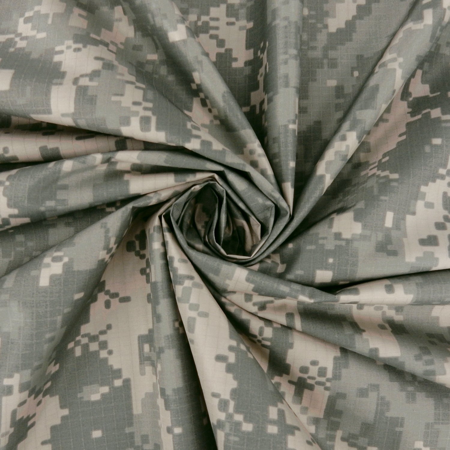 U.S. Army Waterproof Nylon Ripstop Digital Camouflage Fabrice 320-Green