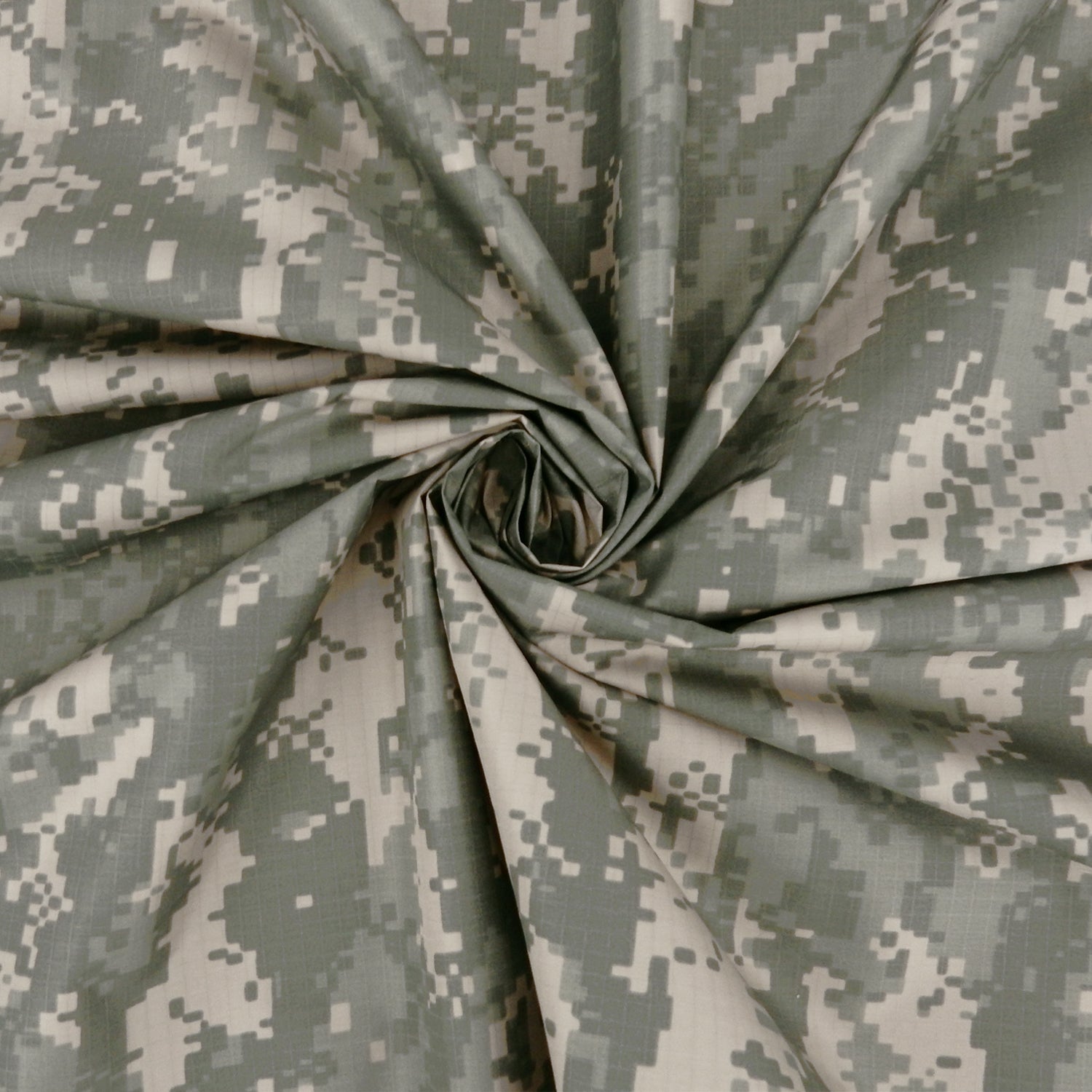 U.S. Army Waterproof Nylon Ripstop Digital Camouflage Fabrice 320-Green