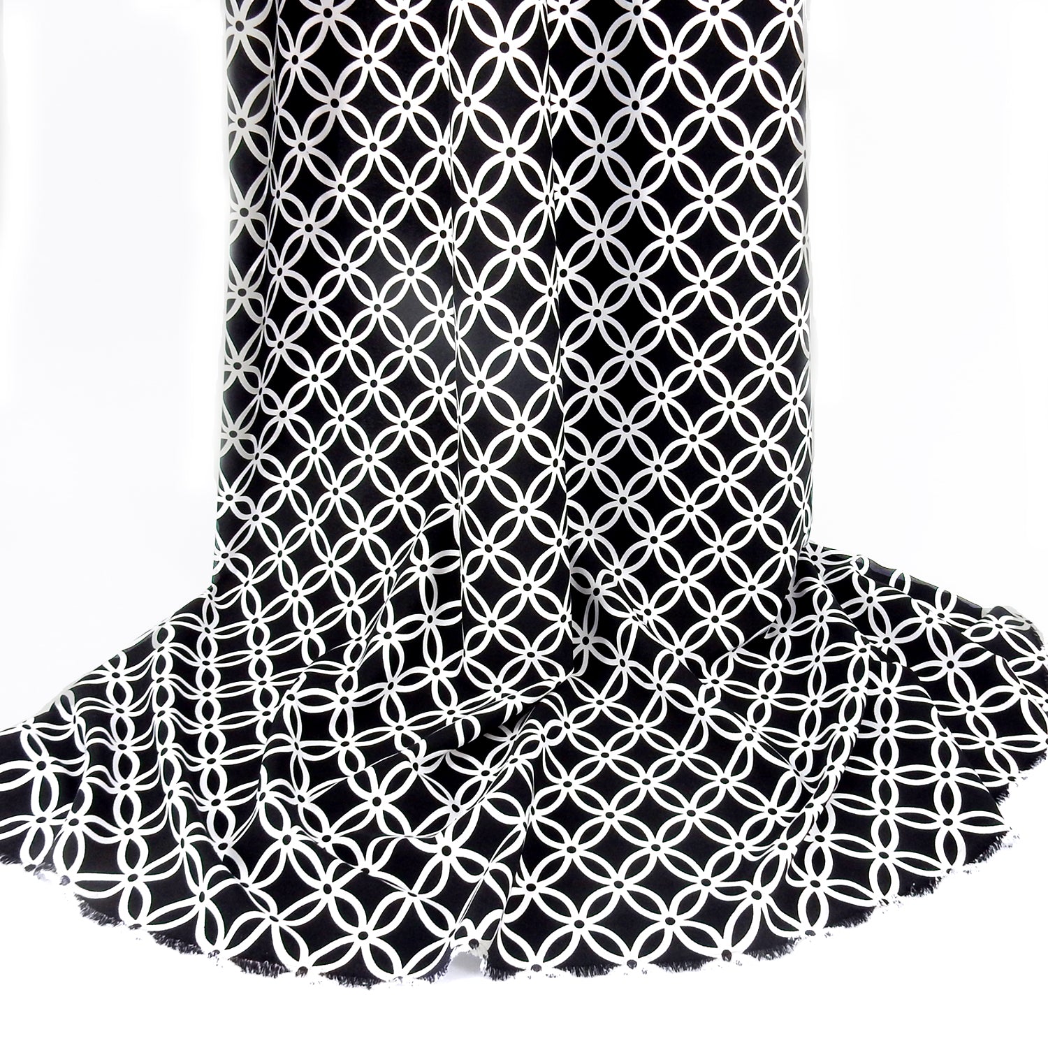 Black & White Geometric – Silky Smooth Stretch Dress Fabric CLF1-851