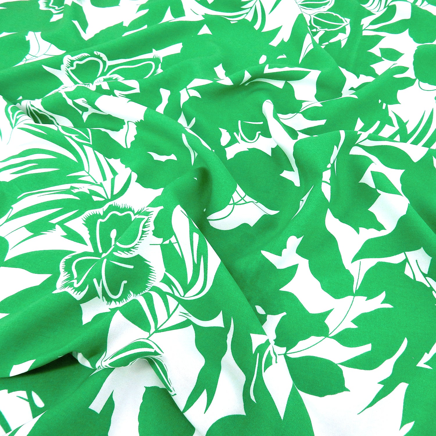 Tropical Palm Leaf Premium 100% Rayon Challis Fabric CLF1-857 Green & White