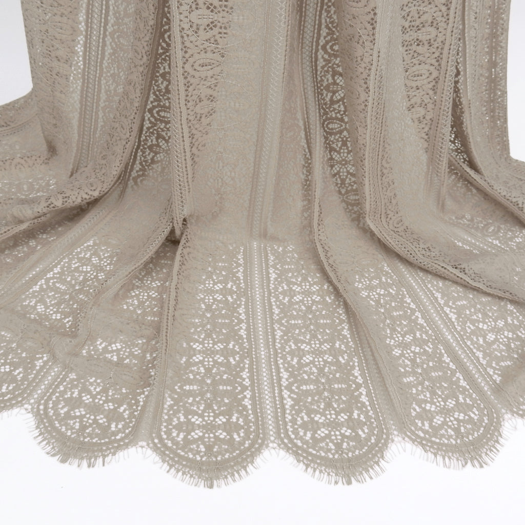 Double Sided Eyelash Scalloped Border Lace Fabric 4026 Taupe