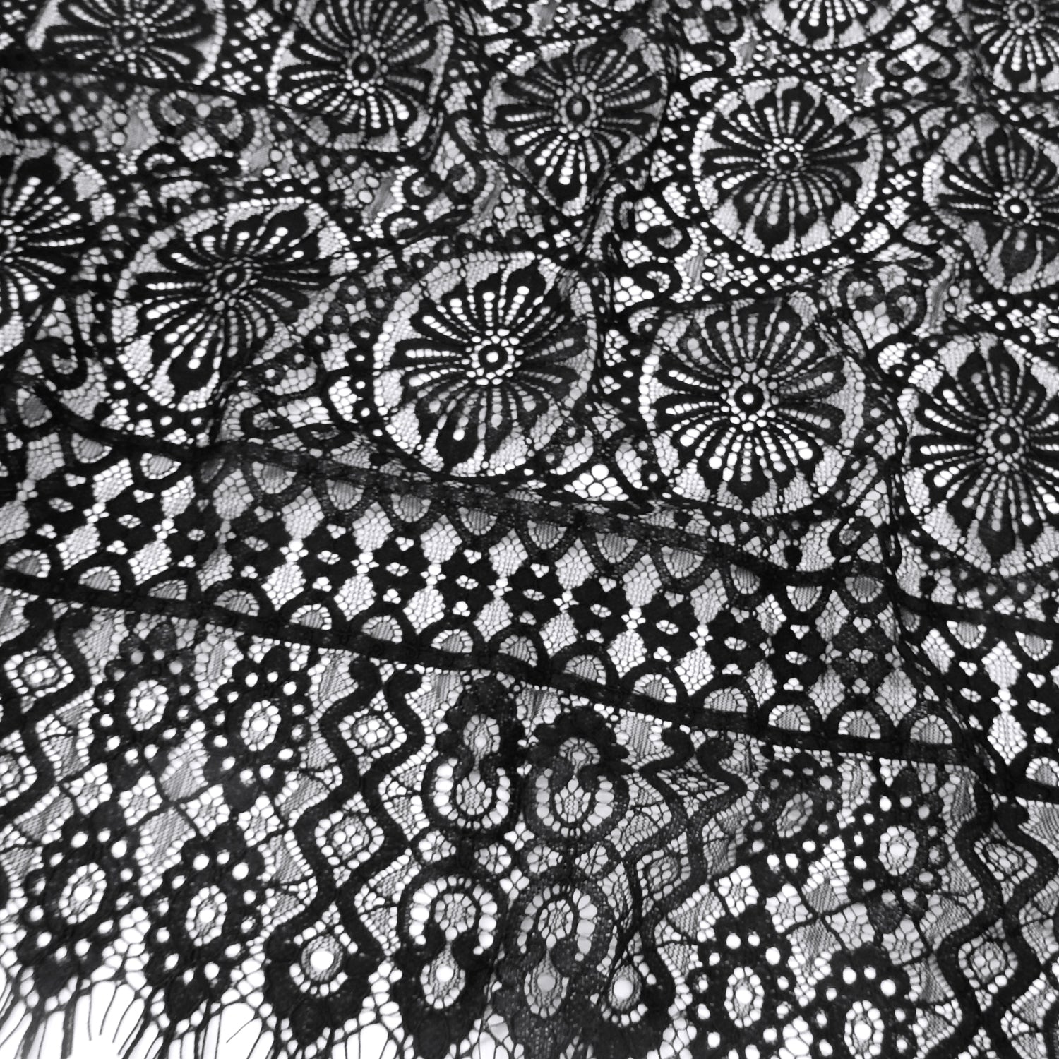 Double Sided Eyelash Scalloped Border Klauber Lace Fabric 4062 Black