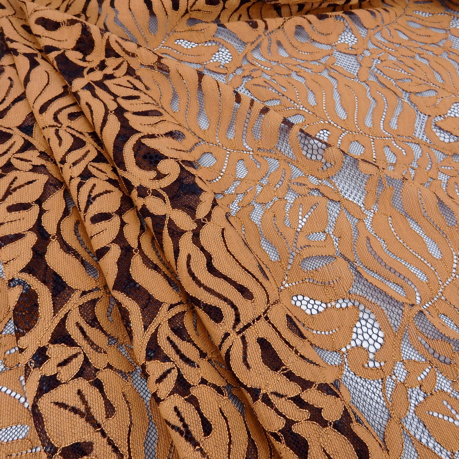Double Scalloped Eyelash Border Klauber Lace Fabric 4080 Estate Ble/Au Sunset