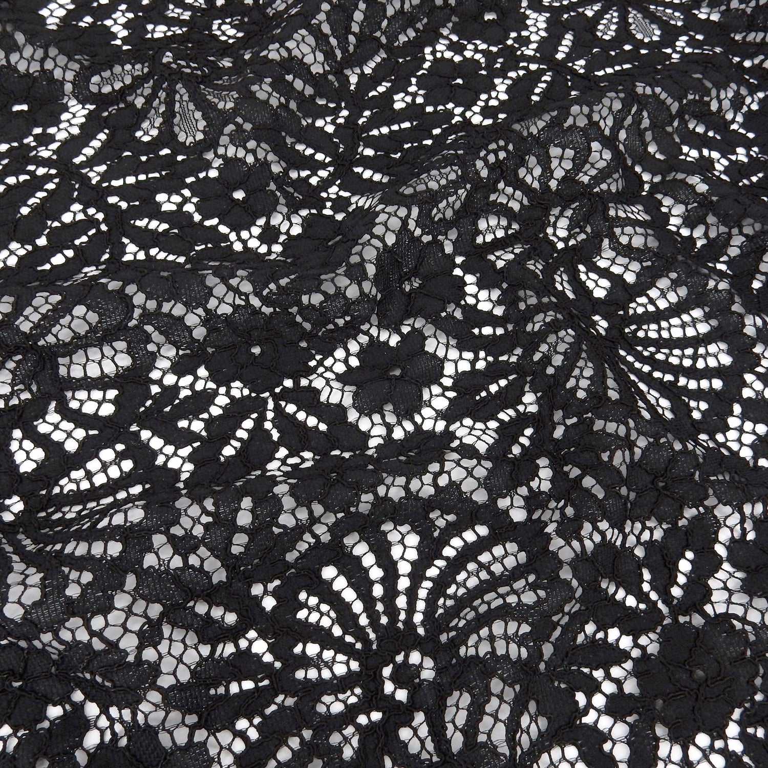 Double Sided Eyelash Scalloped Border Lace Fabric 4095 Black