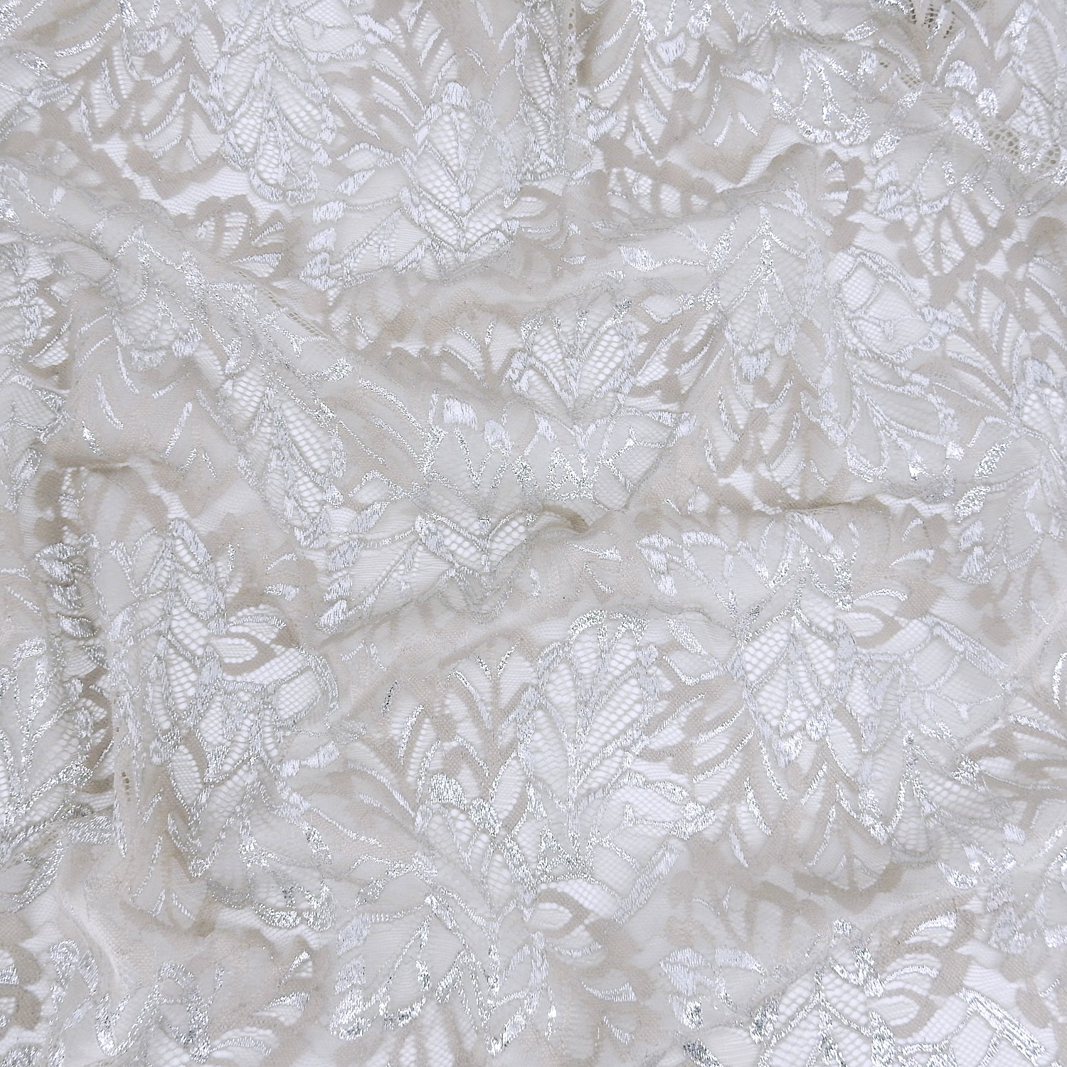Double Sided Eyelash Scalloped Border Klauber Lace Fabric 9254 Sandstone/Silver