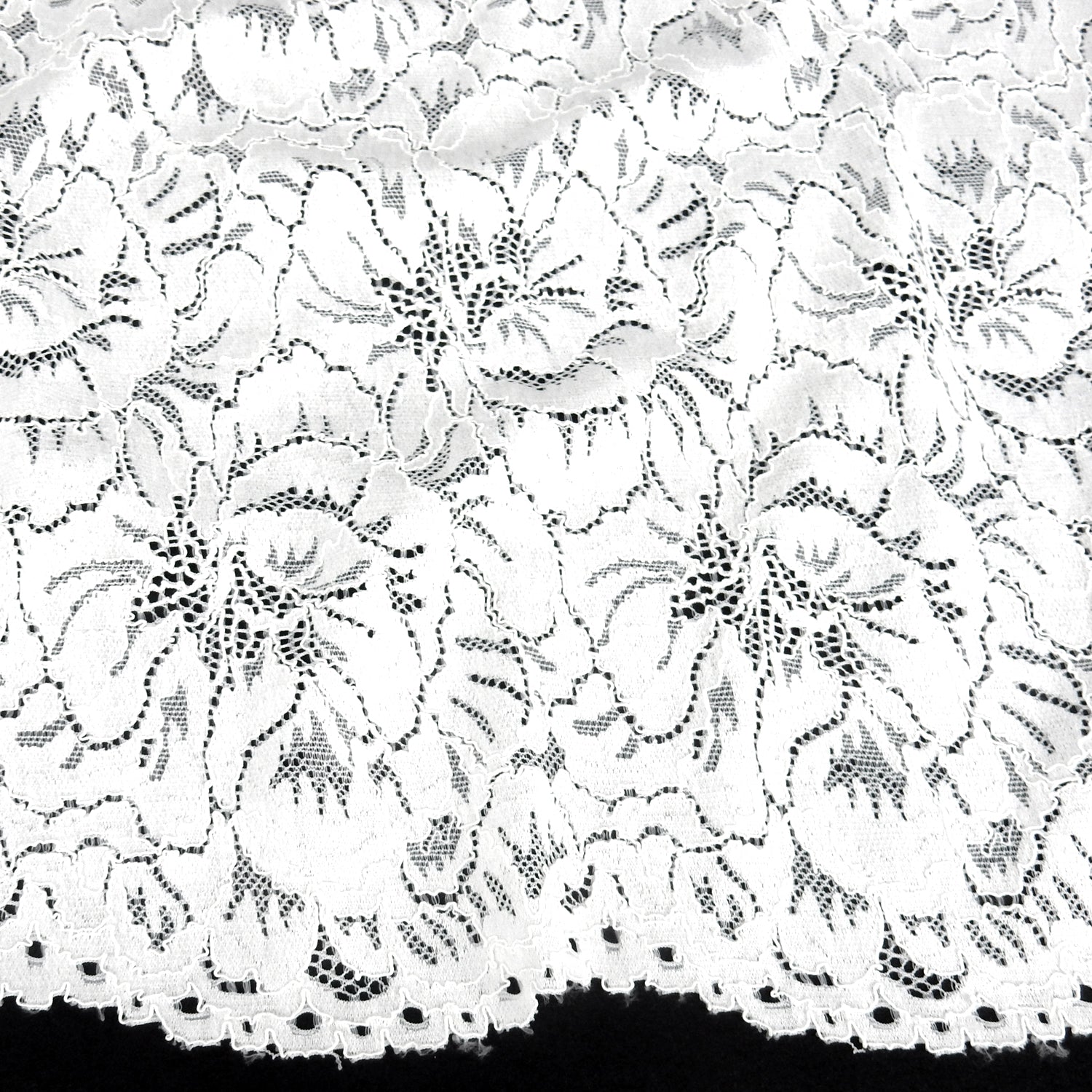 Double Sided Scalloped Border Stretch Klauber Lace Fabric 9739 Ivory